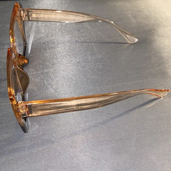 Stylish Tan Black ombré fashion glasses - Image 4