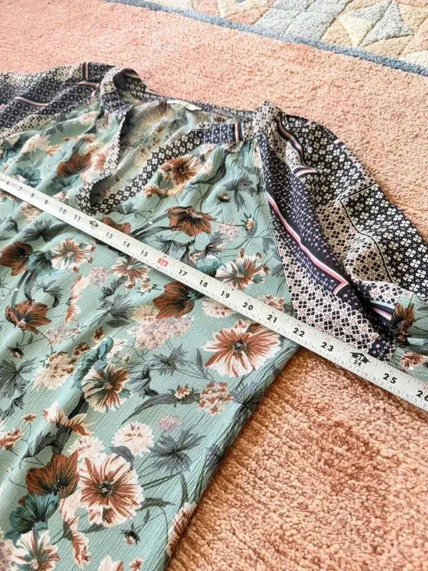 Jodifl L Mint Floral Boho Peasant Blouse Rayon Balloon Sleeve V Neck Tunic Top - Image 3