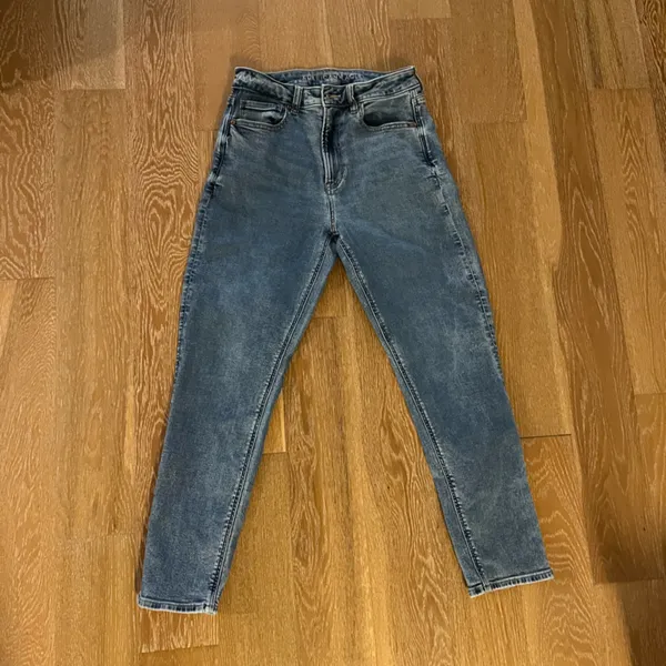 American Eagle Outfitters Stretch Denim Mom Jeans EUC - Image 6