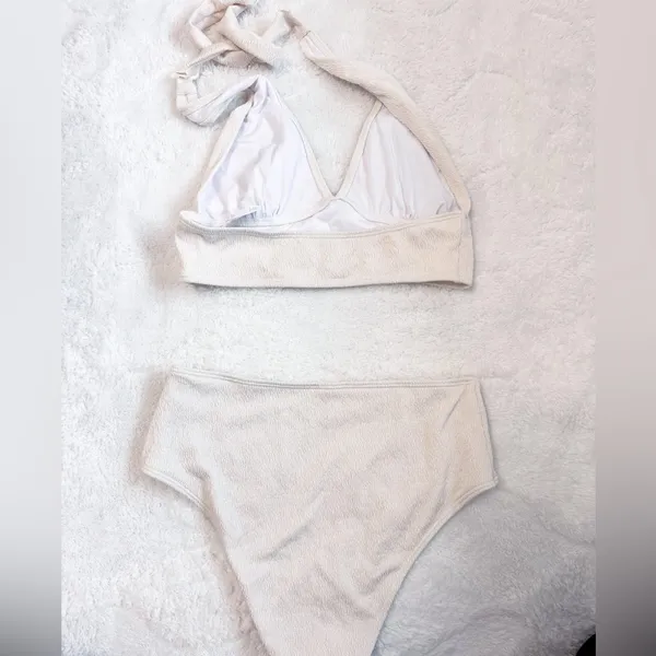 Cupshe Beige Off White High Rise Bikini Size Medium READ DESCRIPTION Halter - Image 4