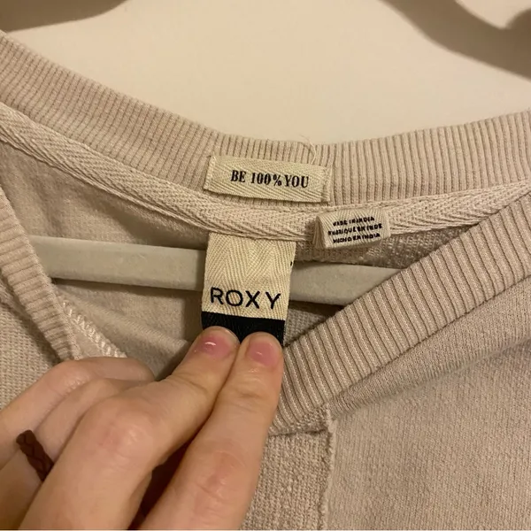 Roxy Tan Textured Crewneck Size Large - Image 7