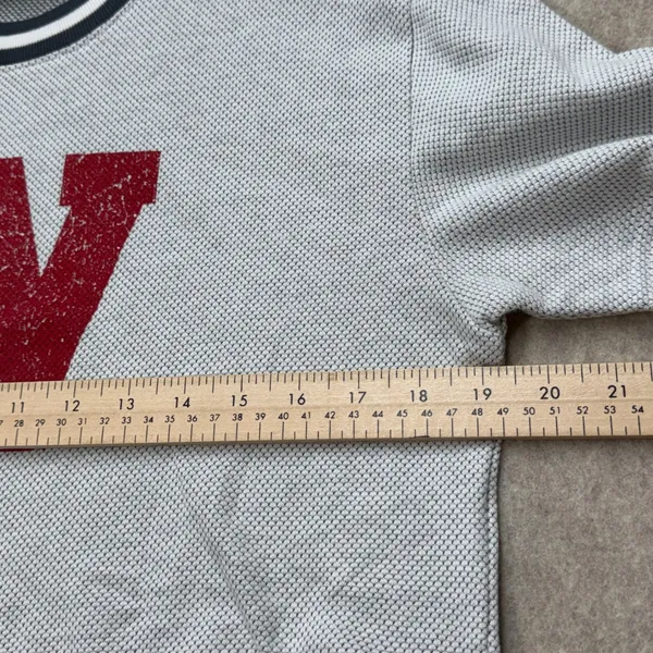 Under Armour Wisconsin Badgers Women Sz S Gray Cropped Waffle Knit TShirt Sporty - Image 5