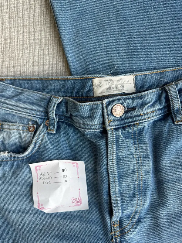 We The Free Straight Distressed Leg Jeans - Image 3