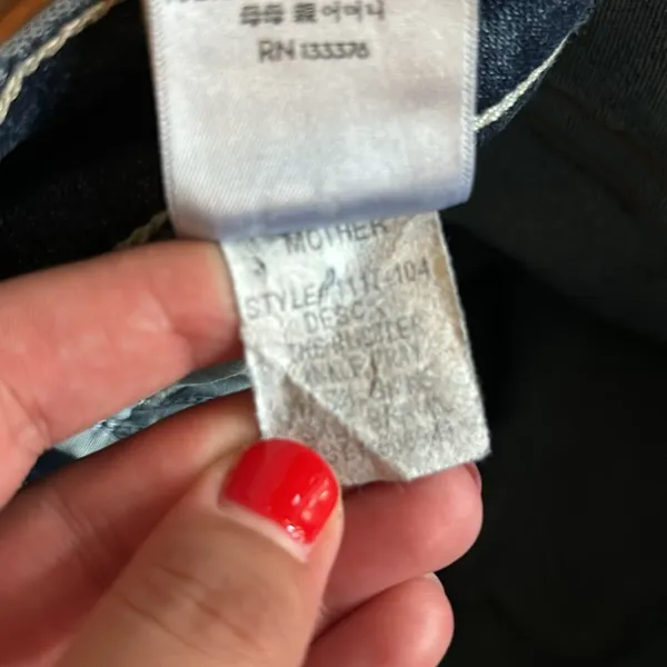 Mother The Hustler Ankle Fray High Waisted Jeans in Bake Sale Brawl - Image 4
