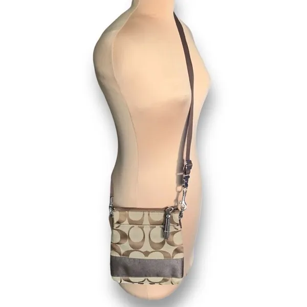 Coach Signature Monogram Canvas Crossbody Bag Brown Khaki Y2K Flat Messenger - Image 8