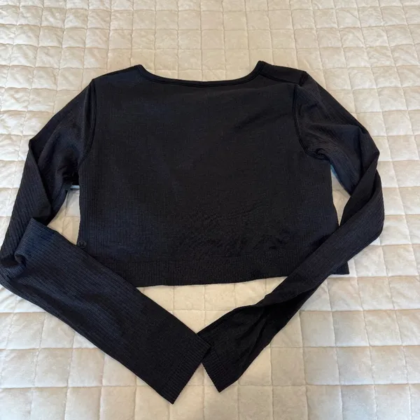 Lululemon Ebb to Street Long Sleeve Black - Image 2