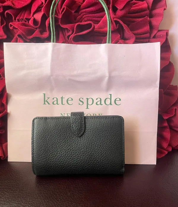 Kate Spade New York Leila Medium Compact Bifold Wallet Leather Black NWT - Image 3