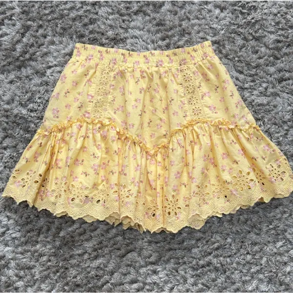 Aeropostale Womens Mini Skirt Size XS Yellow Floral Ruffle Tiered Eyelet Lace - Image 2