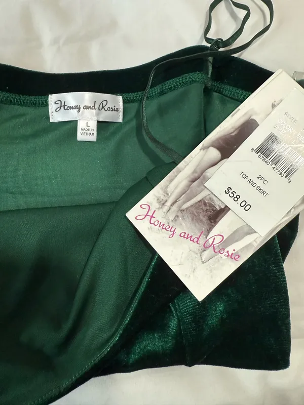 Honey and Rosie Green Two Piece Set - Image 4