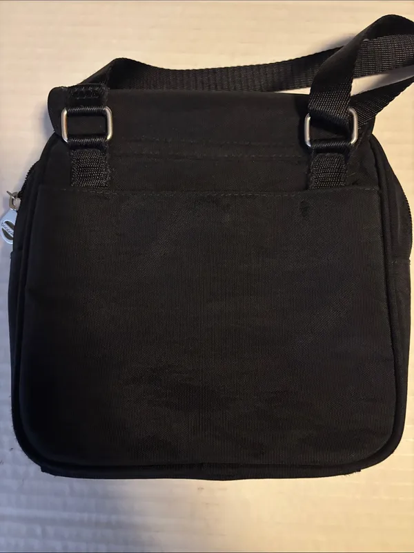 Baggallini Black Nylon Crossbody Compact Size Lots Of Compartments Preloved - Image 3