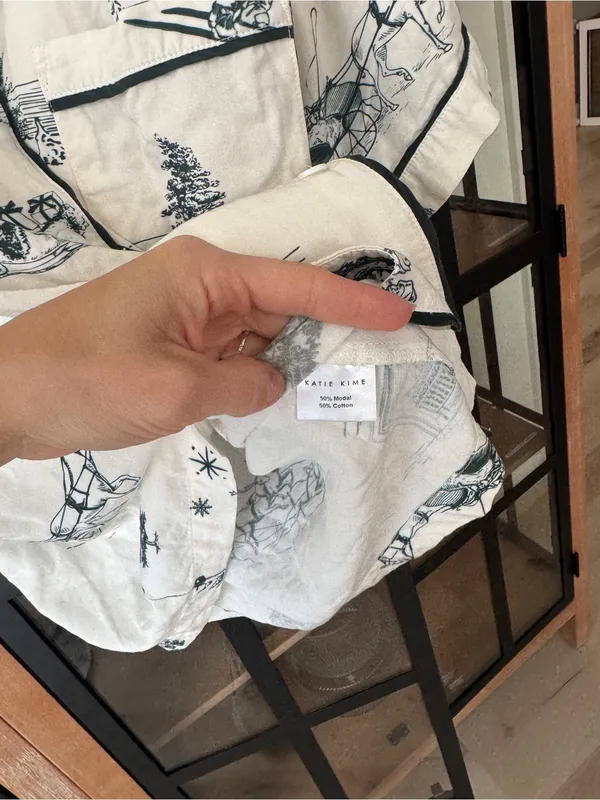 Katie Kime toile print holidays christmas winter pajamas top shirt short sleeve - Image 4
