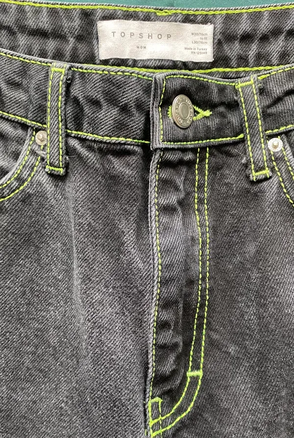 Contrast Stitch Mom Jeans - Image 2