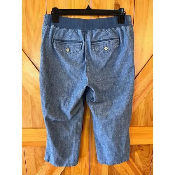 Talbots Blue Jean Capri size 4 (2580)￼ - Image 3