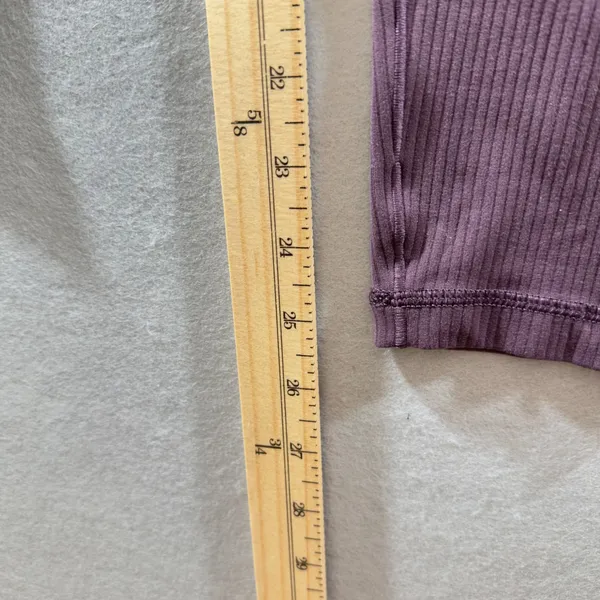 471 | NWT OFFLINE by Aerie Real Me Xtra Ribbed‎ 7/8 Legging Purple Womens Medium - Image 4