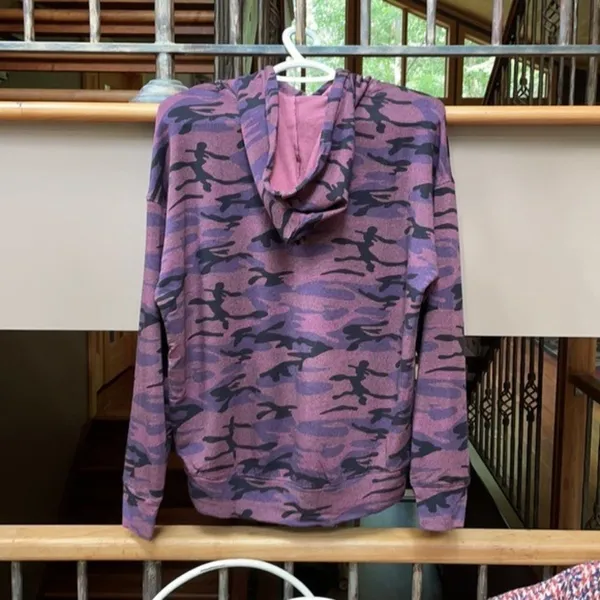 NWT Sundry Camo Boyfriend Hoodie in Plum 0‎ XS - Image 9