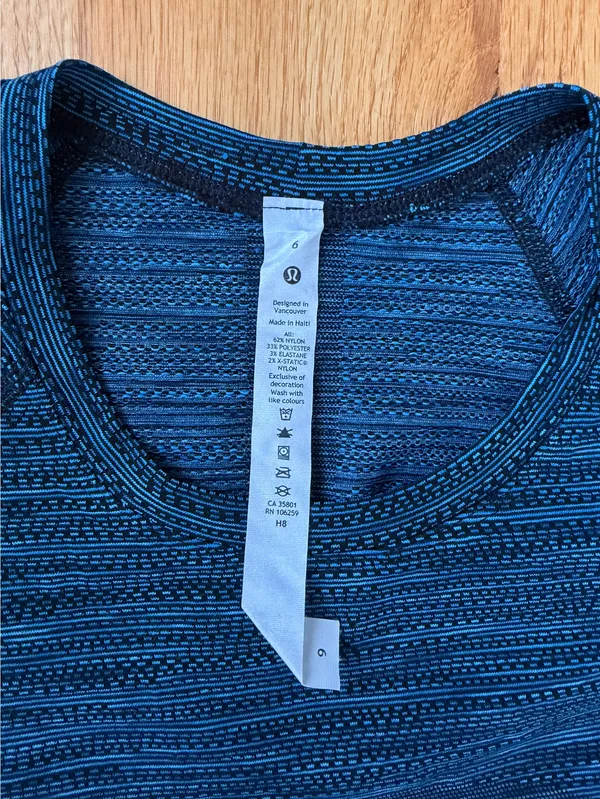 Lululemon Swiftly Tech Short Sleeve Blue - Image 3