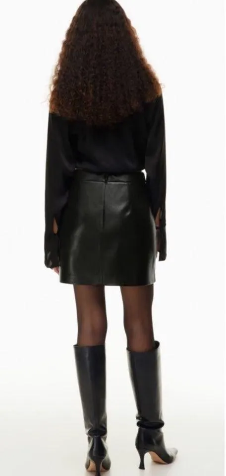 Aritzia Wilfred Patio Faux Leather Skirt Size 8 - Image 2
