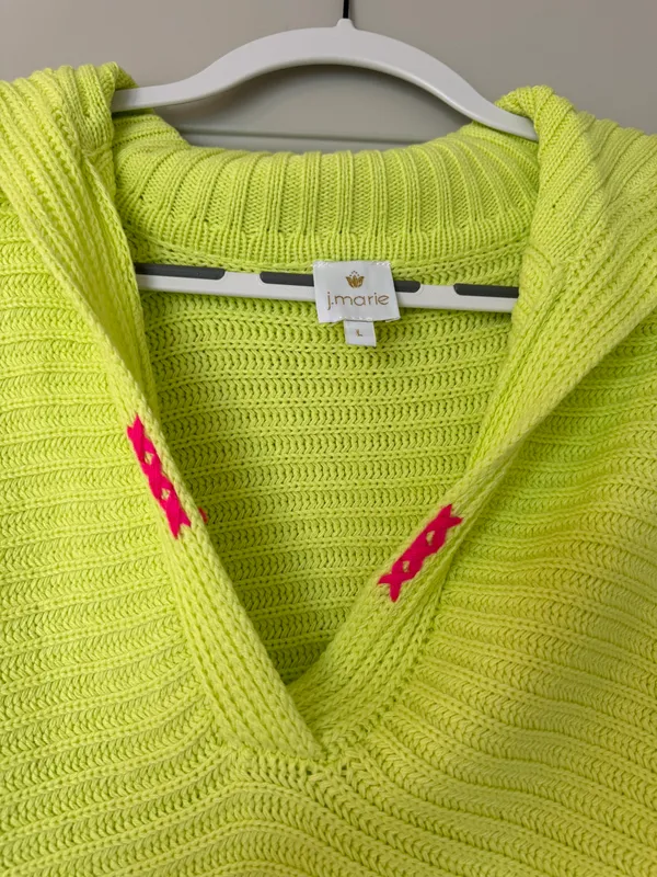 Sweater - Image 4