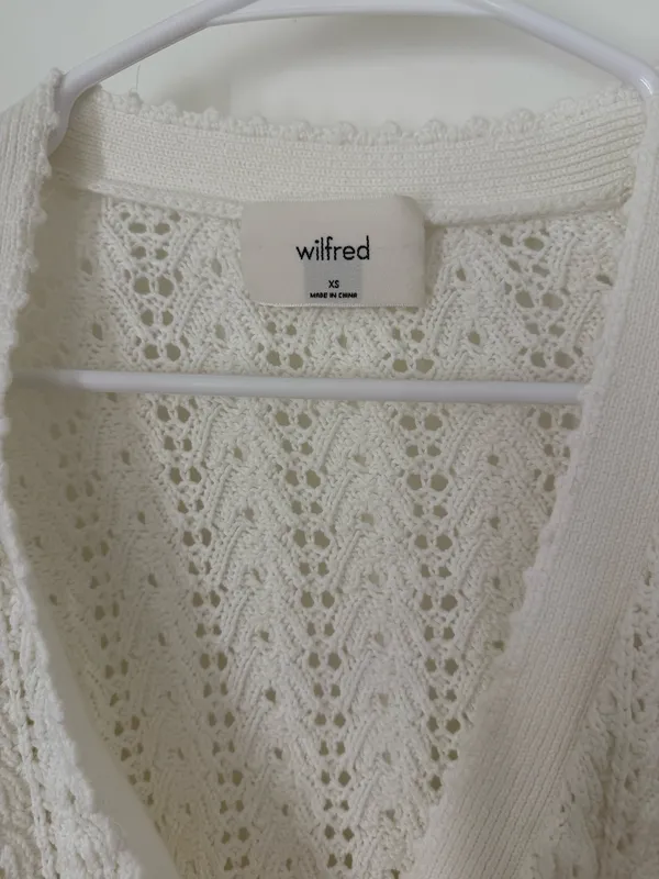 Aritzia Wilfred Sweater - Image 3