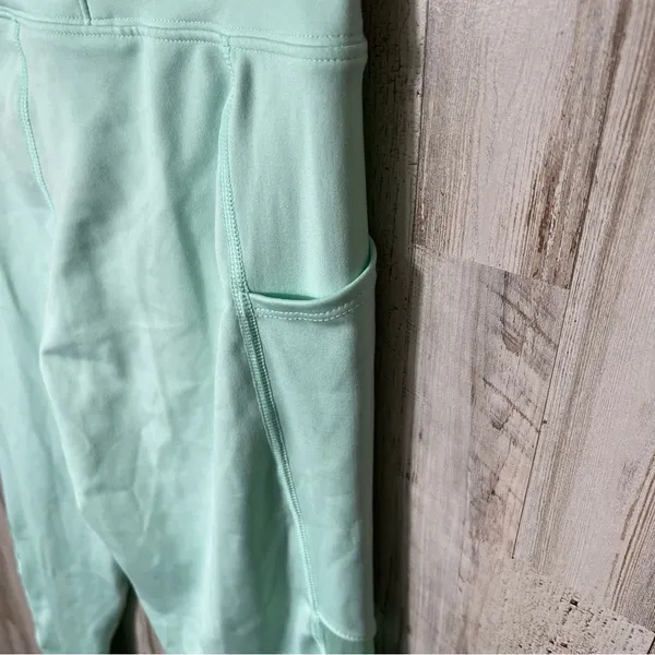 Huk Fishing Bright Mint Green Leggings Mesh Detail Leggings Womens‎ Size Medium - Image 6