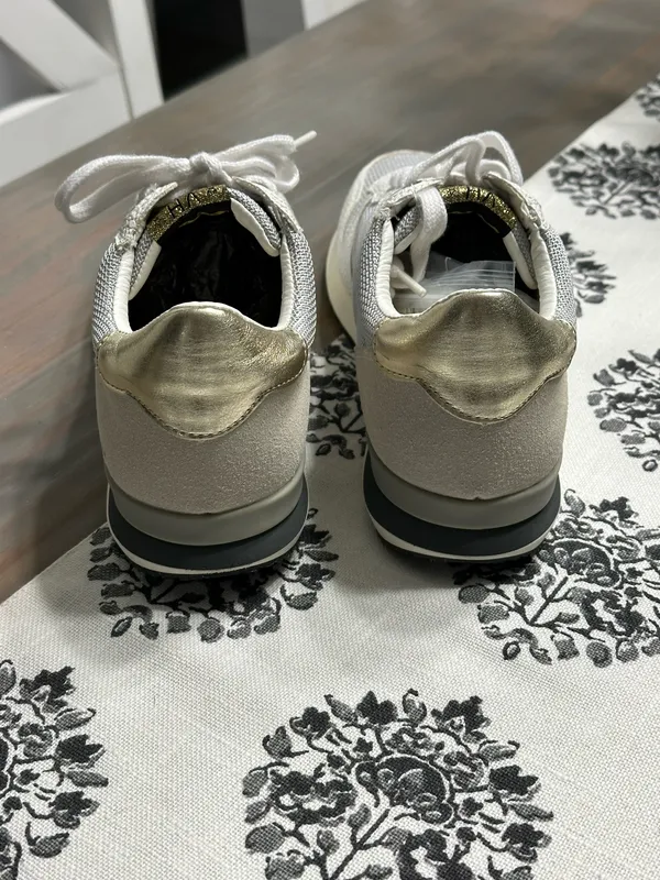 Vintage Havana Sneakers - Image 5