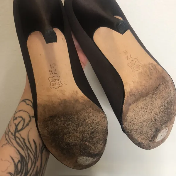 Vaneli womens brown bow kitten heel satin pump size 7.5 with box​ - Image 10
