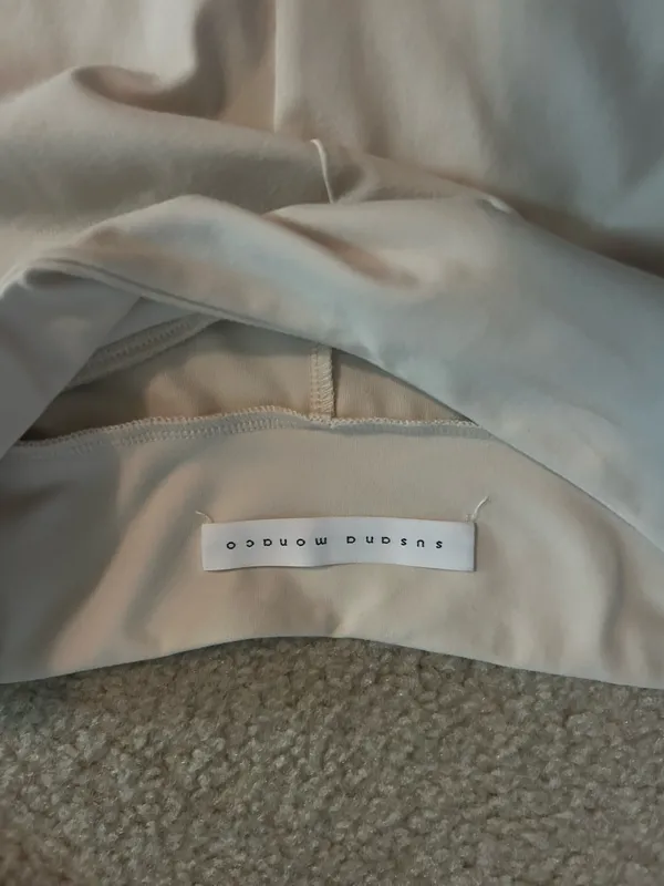 Susana Monaco Tailored Short in Cream size S - Image 4