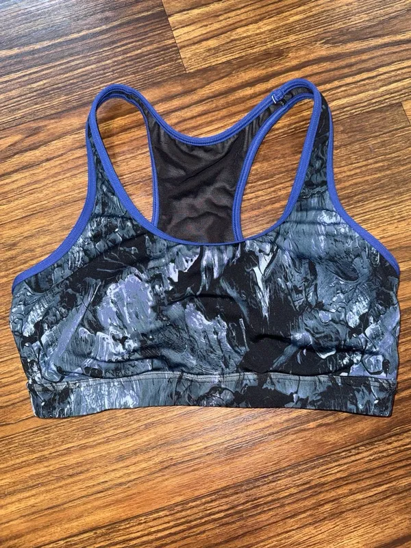 TYR Active Marbled Print Strappy Back Sports Bra - Image 3