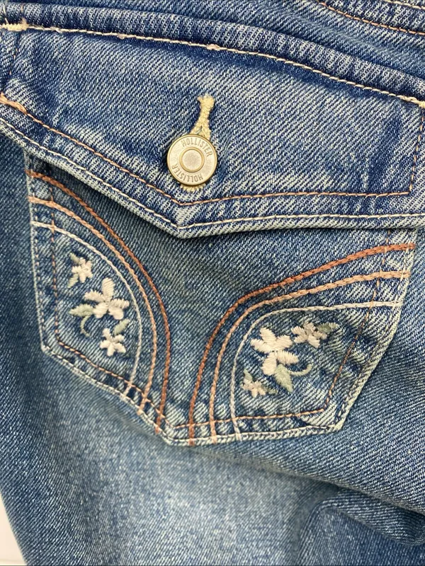 Hollister Ultra Low Rise Boot Embroidered Floral Pockets Jeans Retro 6L W28 Long - Image 5