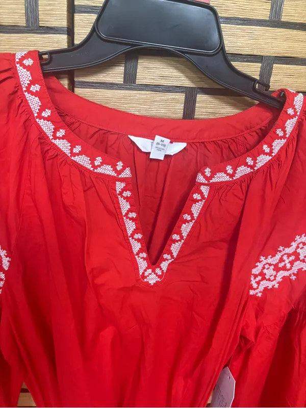Time and tru red embroidered dress size medium - Image 6