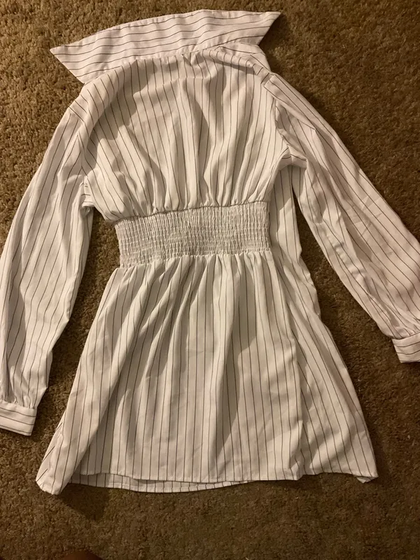 White w/black striped semi fitted dress - Image 2