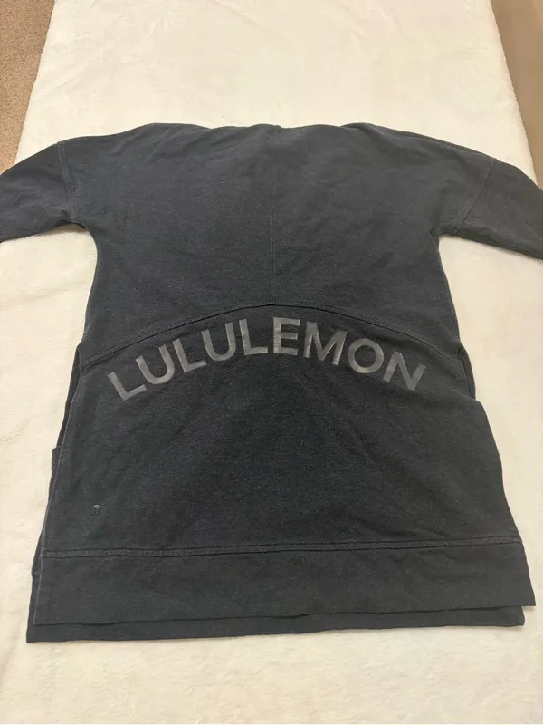 Lululemon Oversized Logo Hoodie Pullover - Size 6 - Image 2