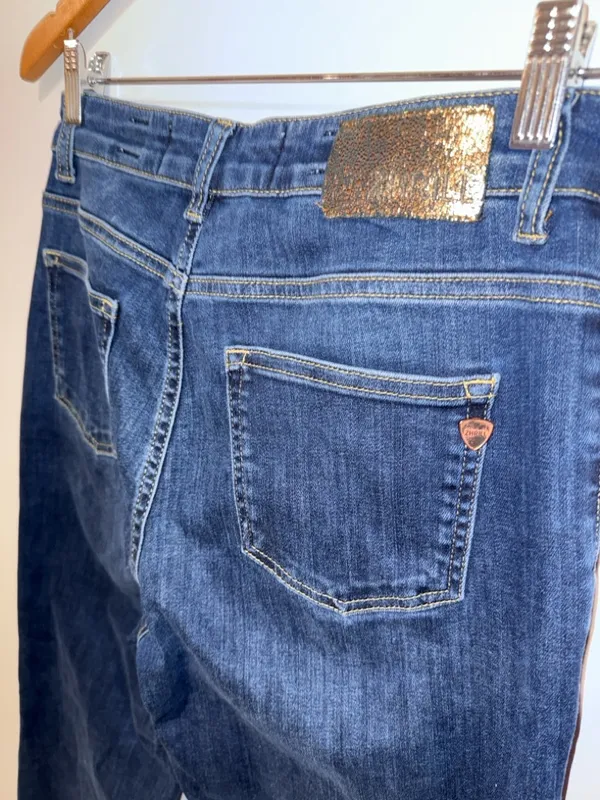 Women's Straight Leg Jeans in Dark Blue - Image 9