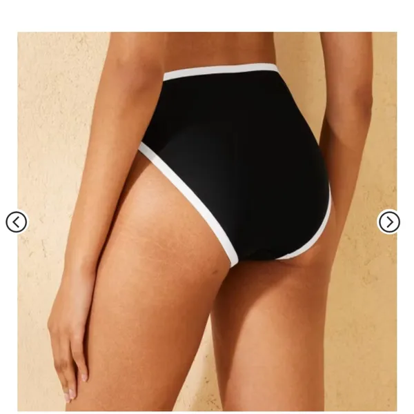 Shade & Shore Black Bikini Bottom with White Trim size XS new - Image 2