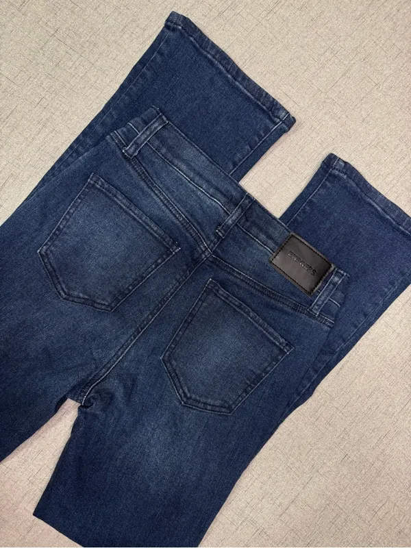 Express Women's Dark Wash Slim Bootcut Jeans - Distressed- Size 6 - Image 12