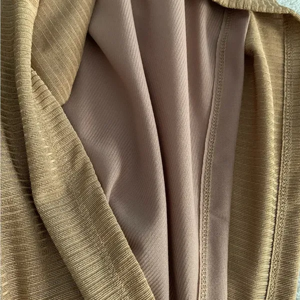 I.N.C. International Concepts Short Sleeve Cutout Mock Neck Top Light Camel - Image 2