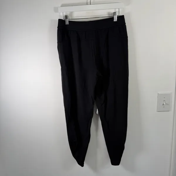 Lululemon Twisted and Tucked Jogger Pant 25" Black Travel Athleisure Womens 8 - Image 5