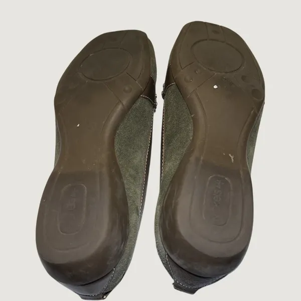 Nickels Soft Loafers Womens Olive Green Suede Bronze‎ Leather Buckle Shoes 8.5 M - Image 6