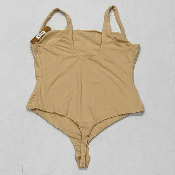 NEW SKIMS Slimming Tank Sand Square Neck Bodysuit Size 2X Minimalist‎ Capsule - Image 6