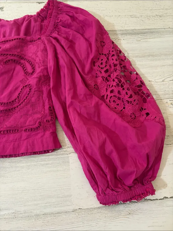 FARM Rio Pink Lace Puff sleeve Cropped Blouse - Image 9