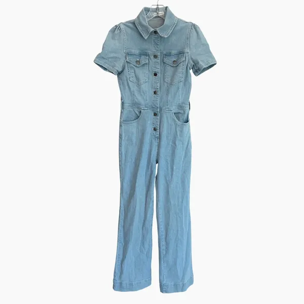 Avec Les Filles Light Wash‎ Denim Short Sleeve Button Front Utility Jumpsuit 26 - Image 4