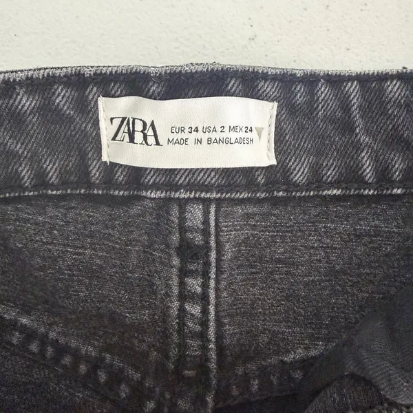 Zara Womens High Waisted Distressed Denim‎ Shorts Black Button Fly Size 2 - Image 5