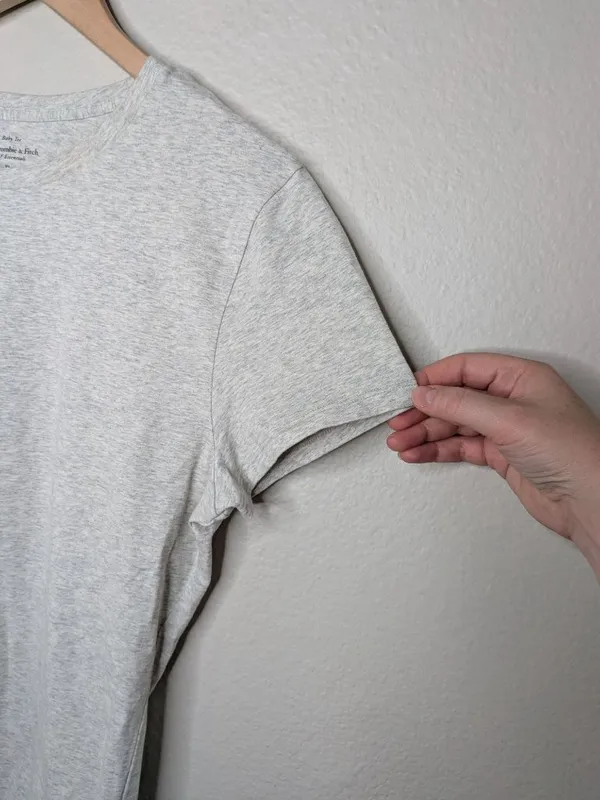 Abercrombie & Fitch Heather Gray Baby Tee A&F Essentials Womens XL - Image 4