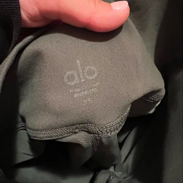 Alo yoga high waist mesh biker shorts - hunter green - Image 5