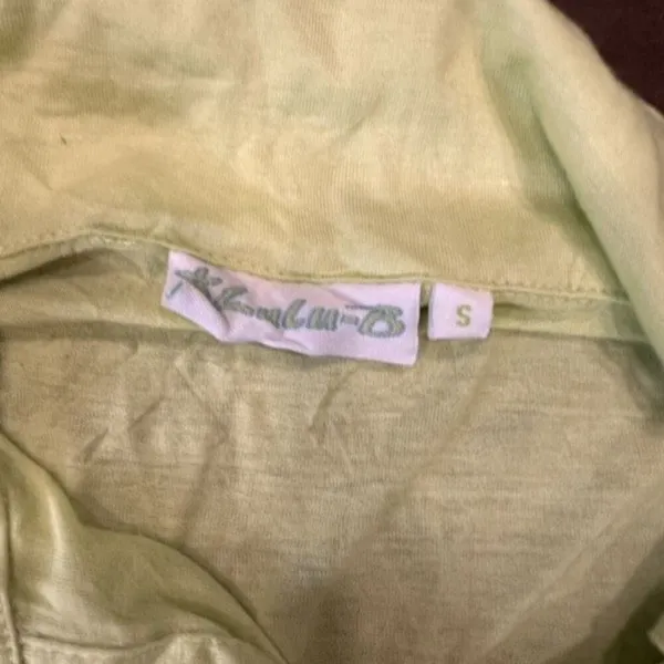 Lulu-B Womens Lightweight Tab‎ Sleeve Button Up Top Green Small Gauzy - Image 8