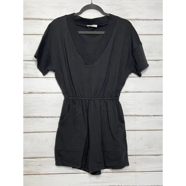 Zenana Gray Cotton V Neck Romper Size Small Short Sleeve Utility Pocket - Image 2