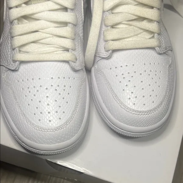 Jordan White snake skin High-Top Sneakers - Image 3