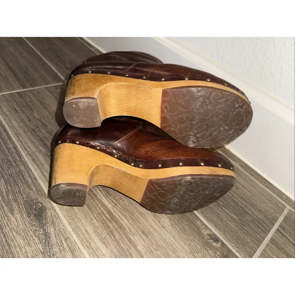 UGG Australia Lynnea II Leather Clog BOOTS Leather Fold Sz 7 Sheepskin‎ Lined - Image 5