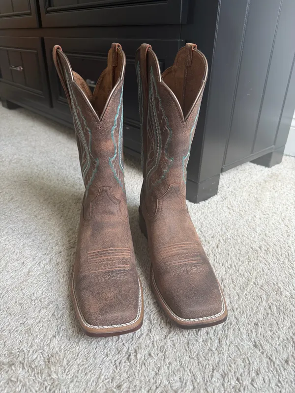 Ariat Boots Women’s - Image 2