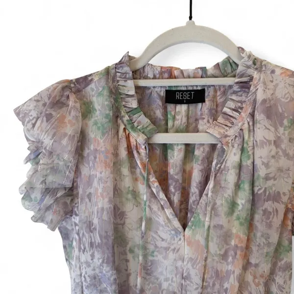 Whimsy floral pastel-colored pleated dress size small - Image 4
